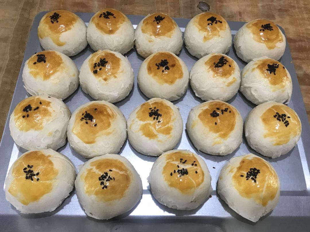 7天还酥掉渣的蛋黄酥（黄油版、猪油版）