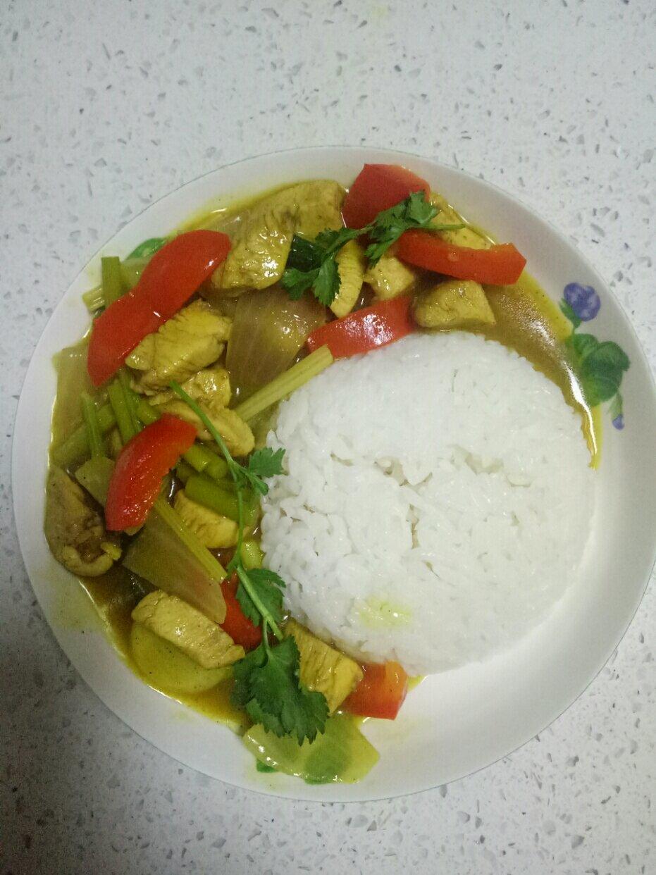 咖喱鸡肉饭