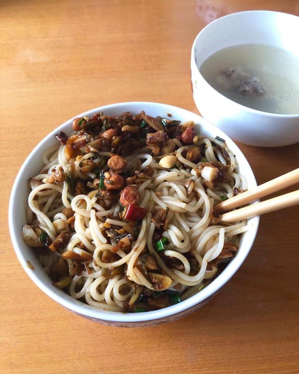 厨房里的三餐四季