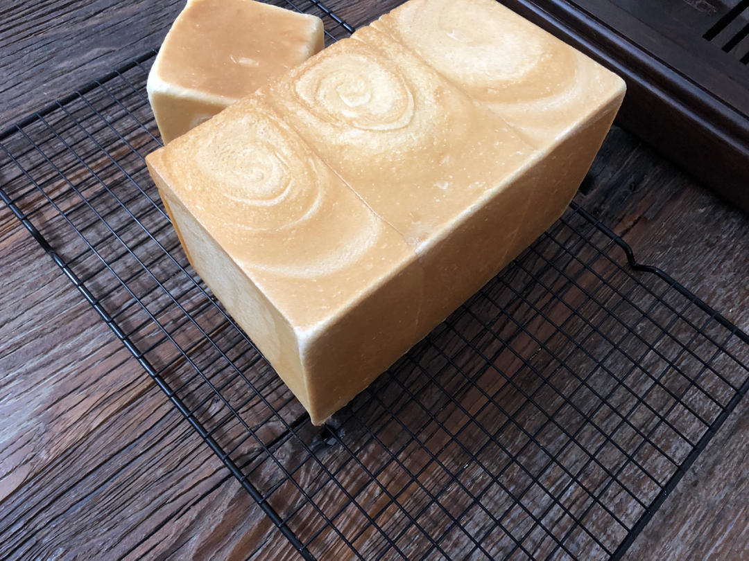 又香又白又温柔--蛋奶吐司