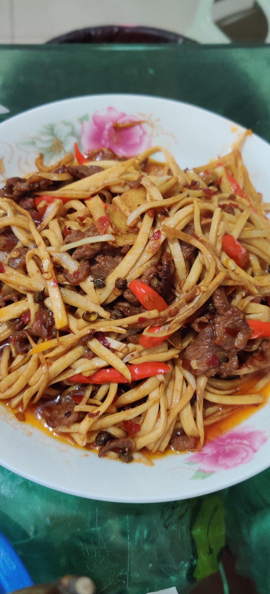 高笋炒肉