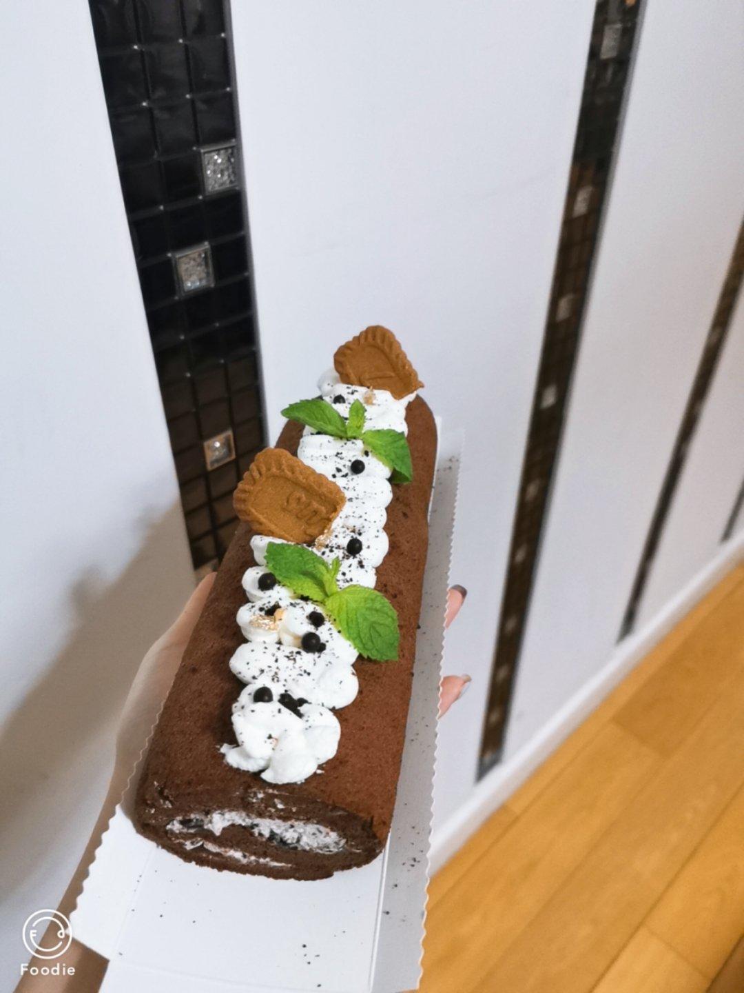 超浓郁卷不裂的巧克力蛋糕卷