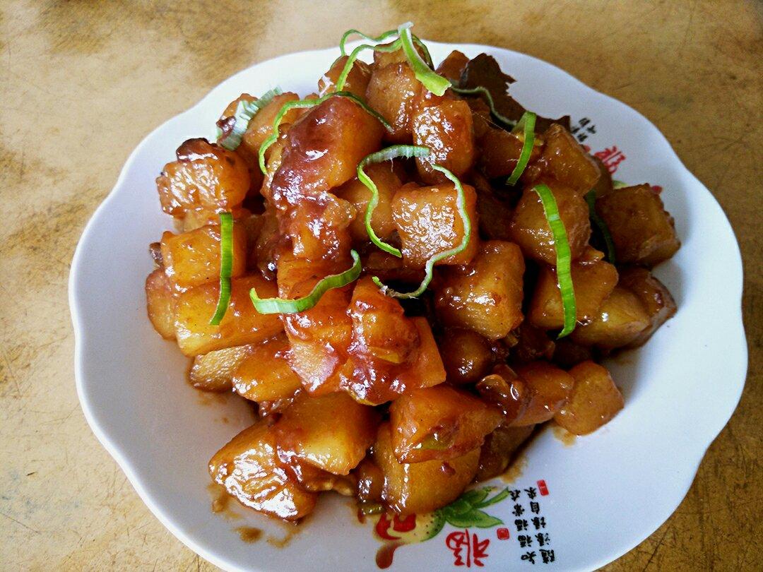 绫女先生做的红烧蚝油土豆