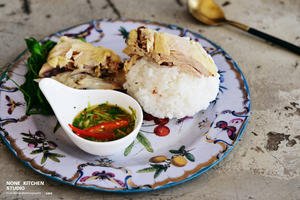 越南口味，越式辣椒酱搭配白斩鸡和白米饭的做法 步骤4