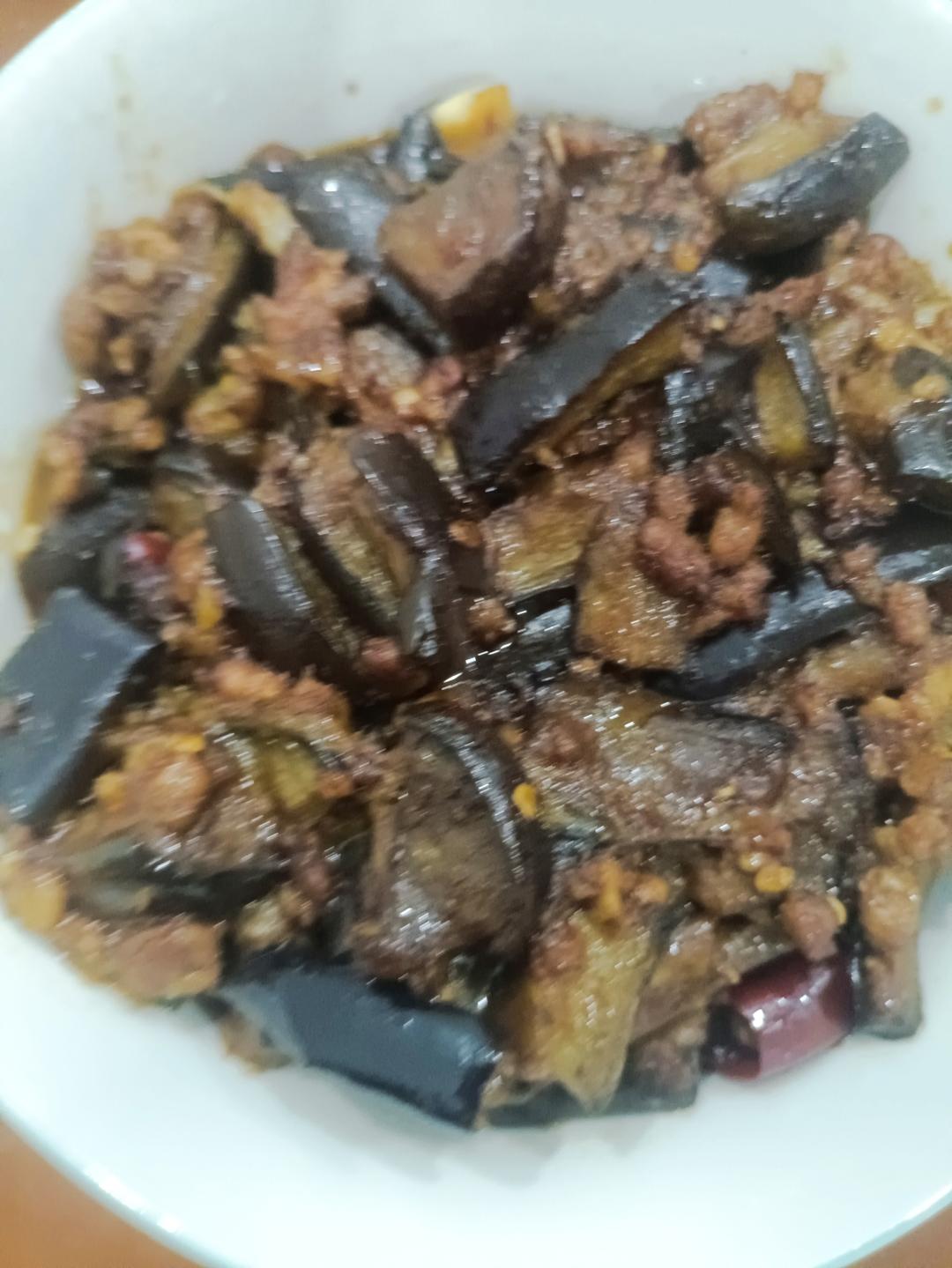 开胃下饭菜！巨简单的家常鱼香茄子煲