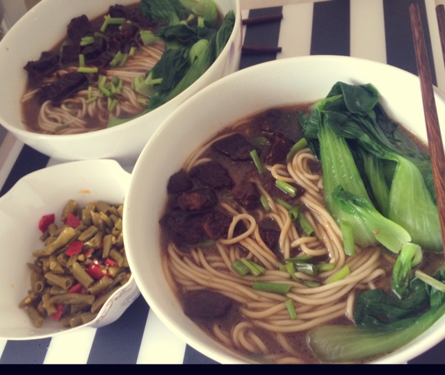 家常红烧牛肉面