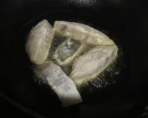红烧碟鱼的做法 步骤2