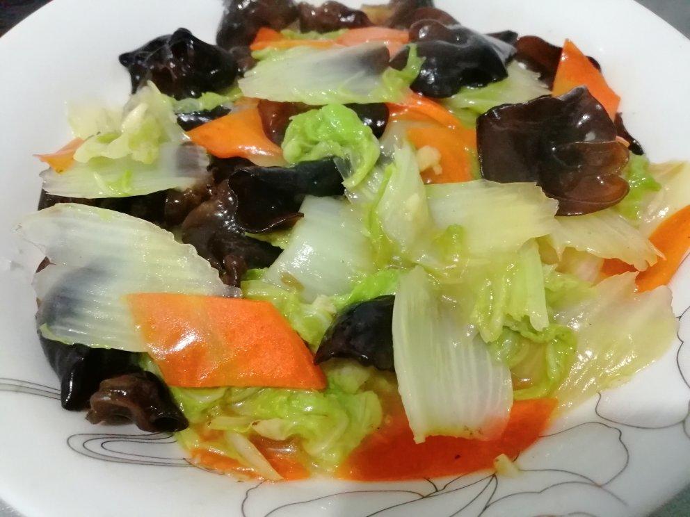 珠珠03k5做的醋溜黑白菜