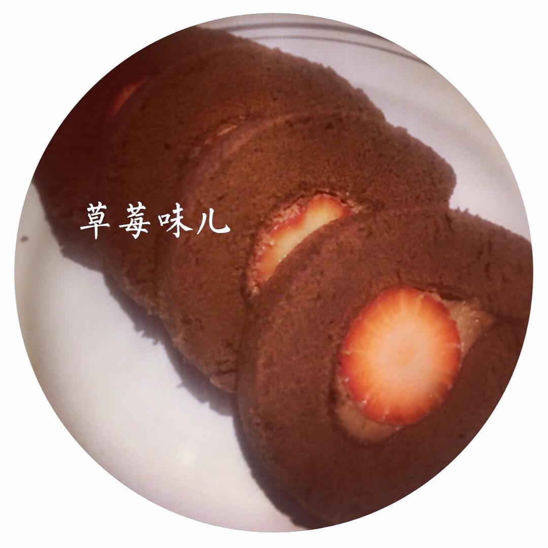 巧克力草莓蛋糕卷