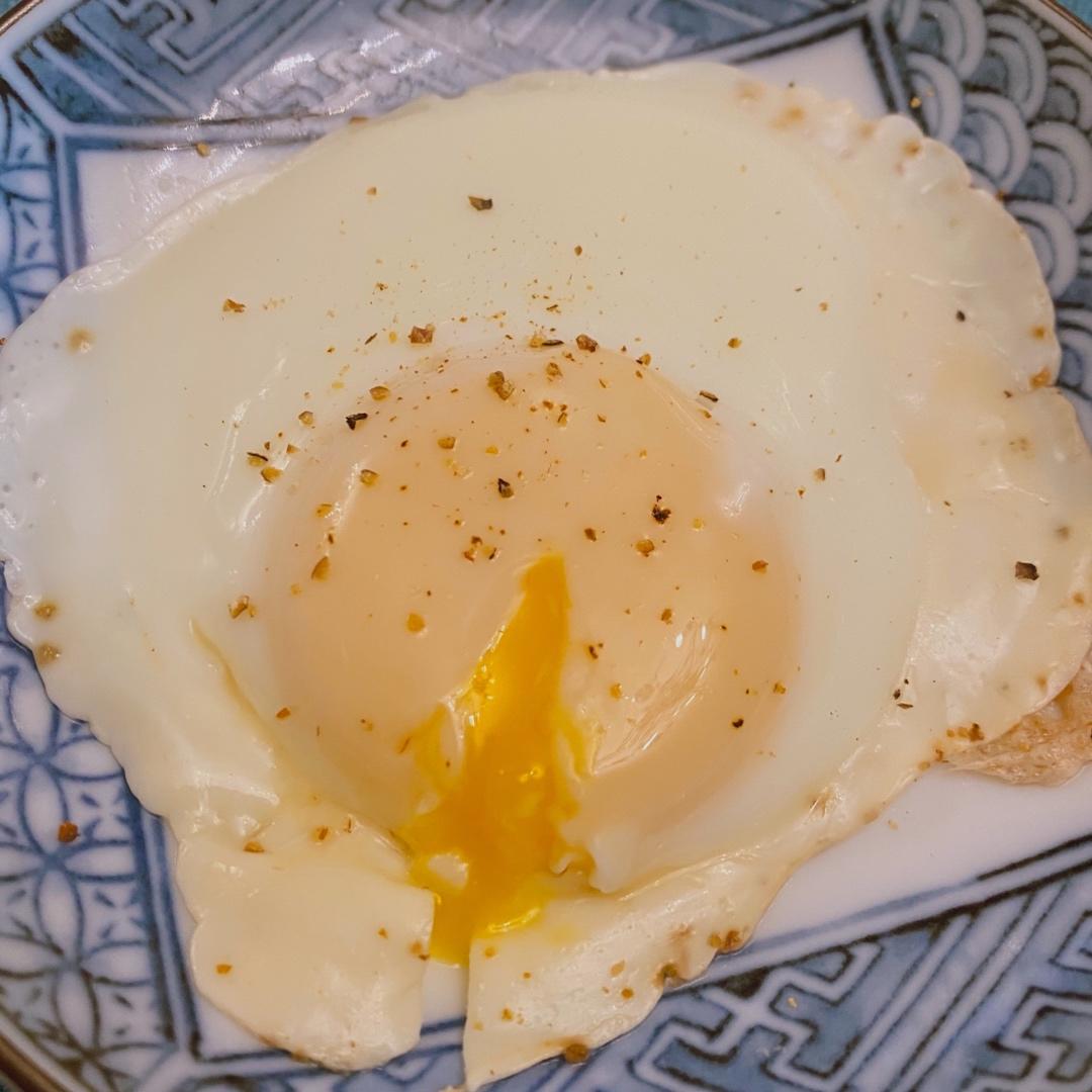 做一个水嫩不油腻的完美煎蛋🍳（超详细版）