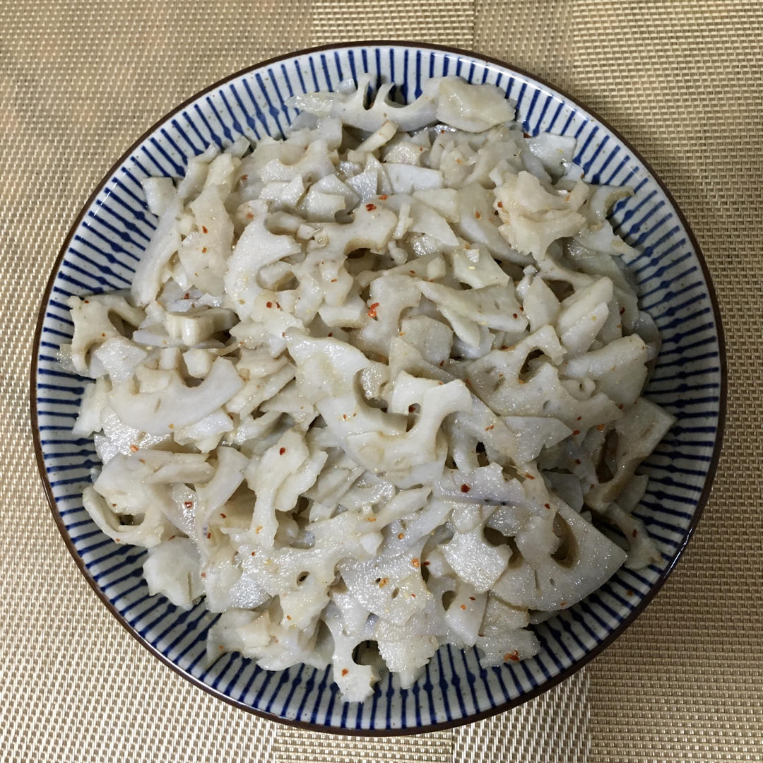 凉拌莲菜