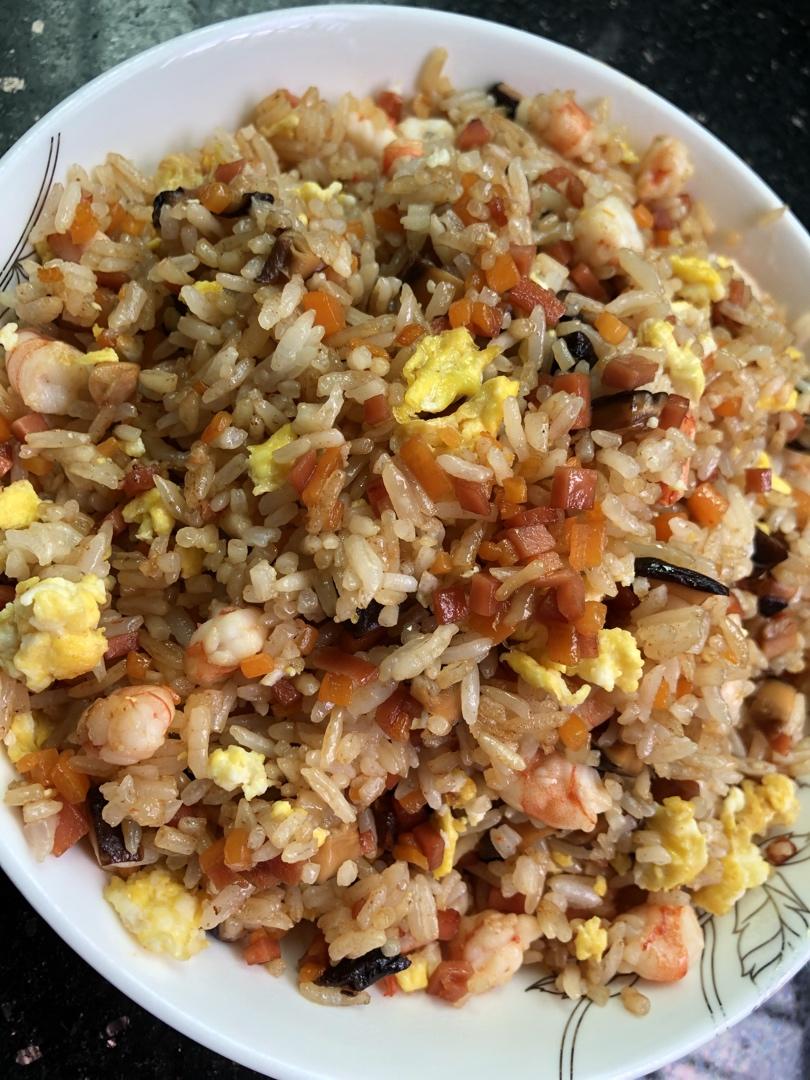 厨师长教你“蛋炒饭”如何做才好吃，答案都在这里面！