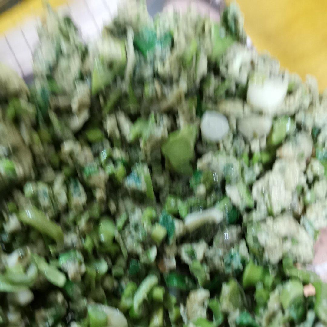 香椿芽炒鸡蛋