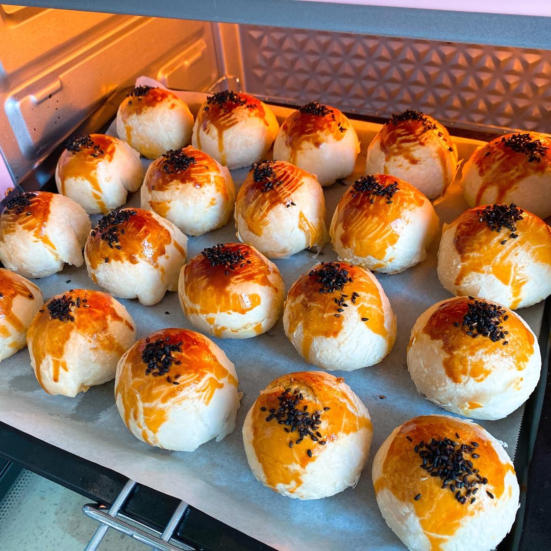 最详细的蛋黄酥（广式月饼🥮）方子修订版（新手必看）