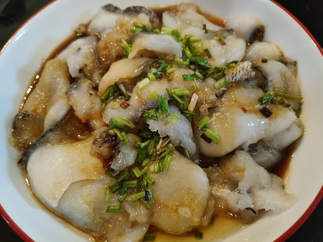 葱香嫩滑黑鱼片