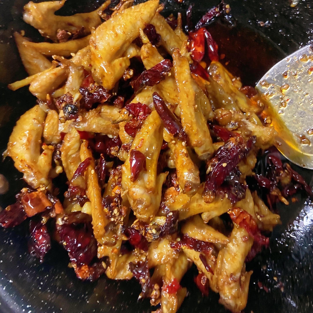 冷吃香辣鸡翅尖 好好吃！