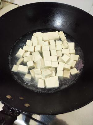 酱烧豆腐的做法 步骤3