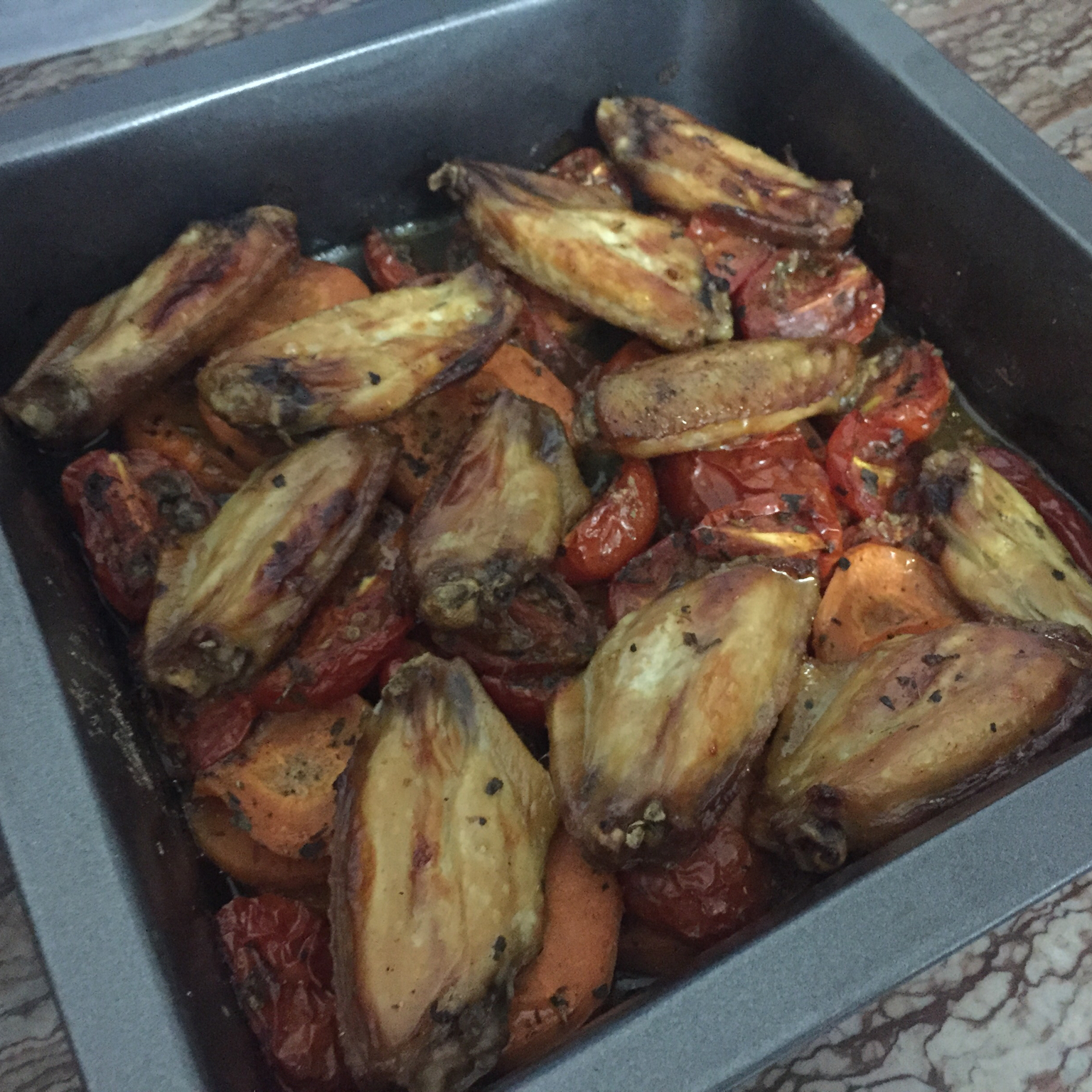 把一切交给烤箱--田园番茄烤鸡腿