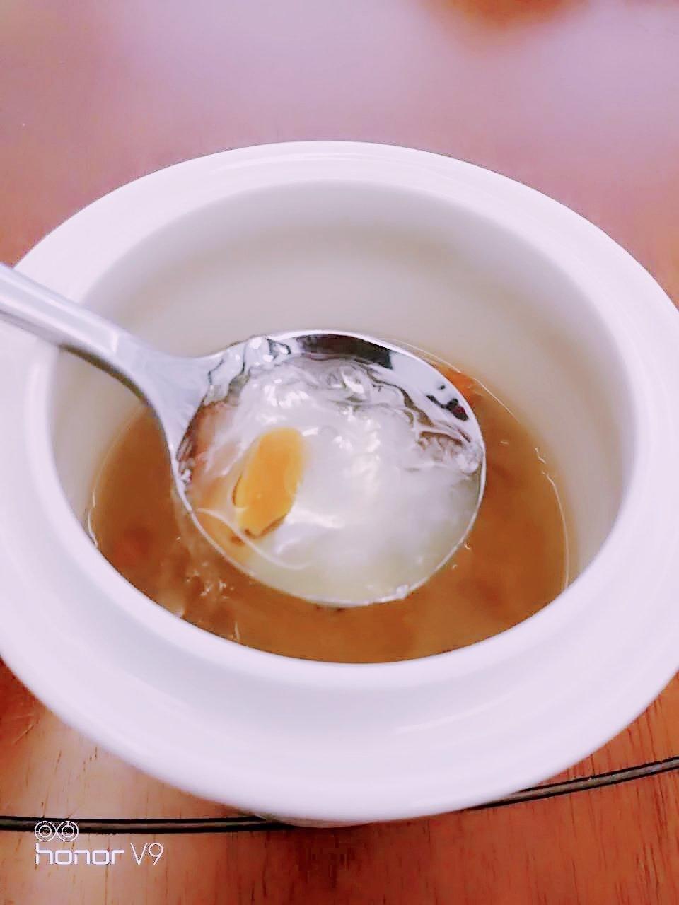【小森妈妈菜谱】一分钟学会炖牛奶燕窝