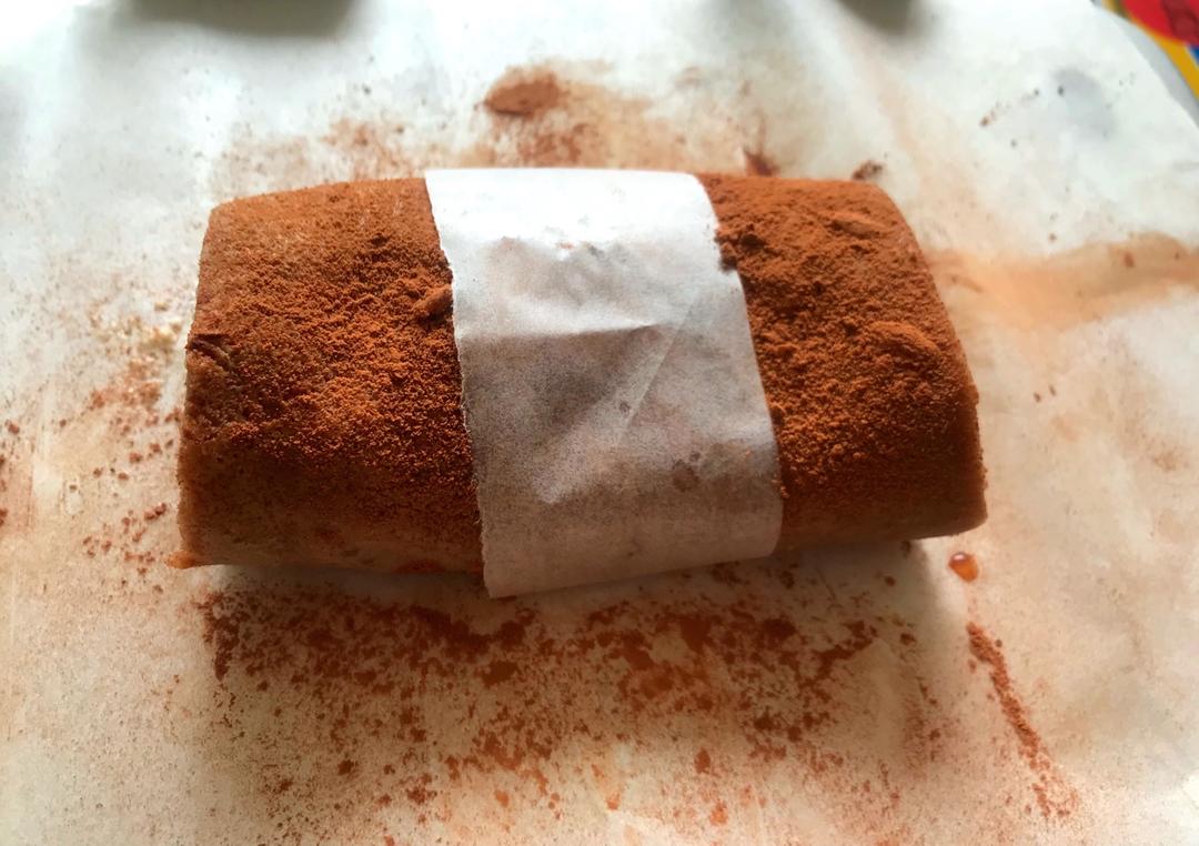 网红毛巾卷原来是千层蛋糕加班戟，等你下课一起吃