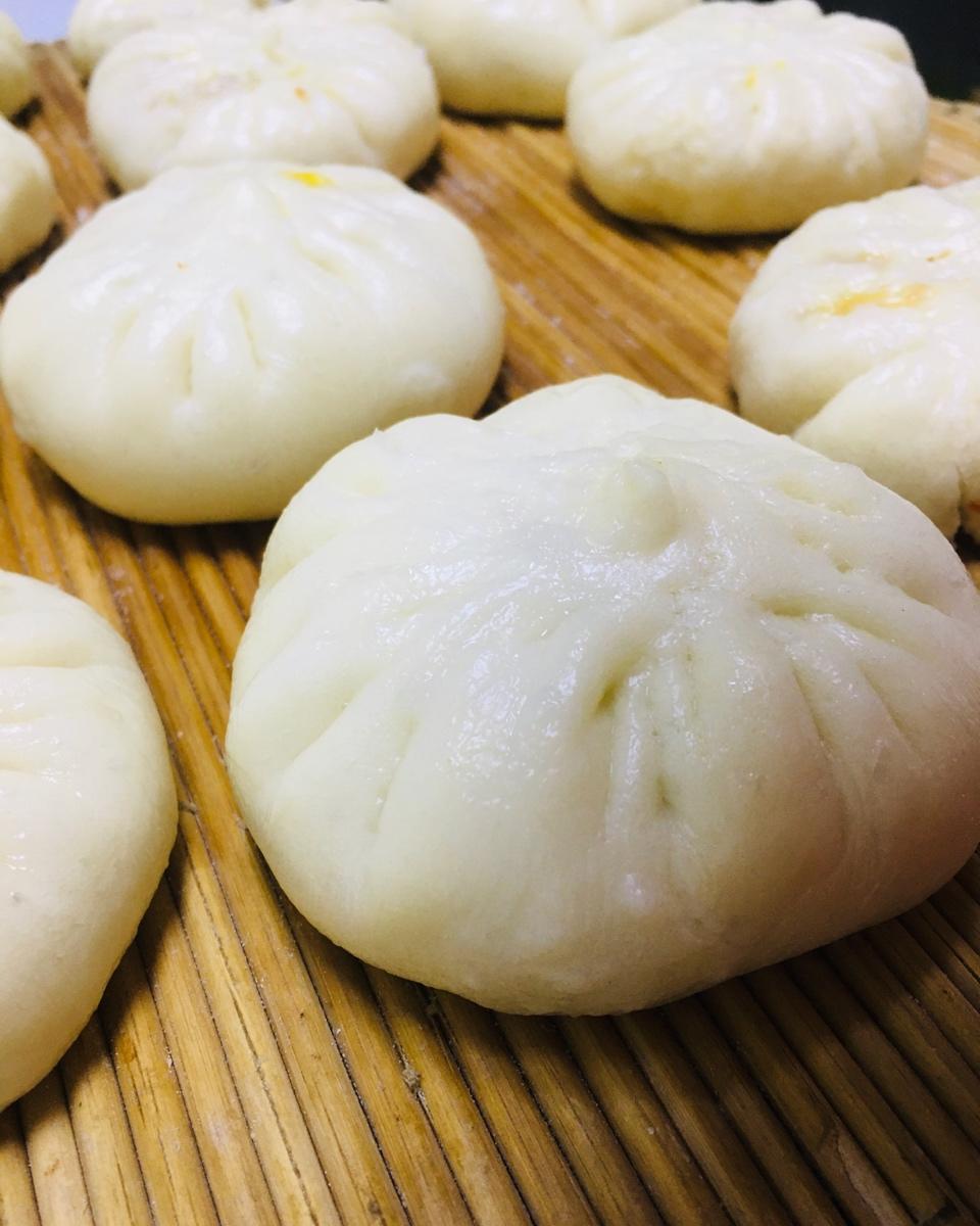 小白菜香菇包子