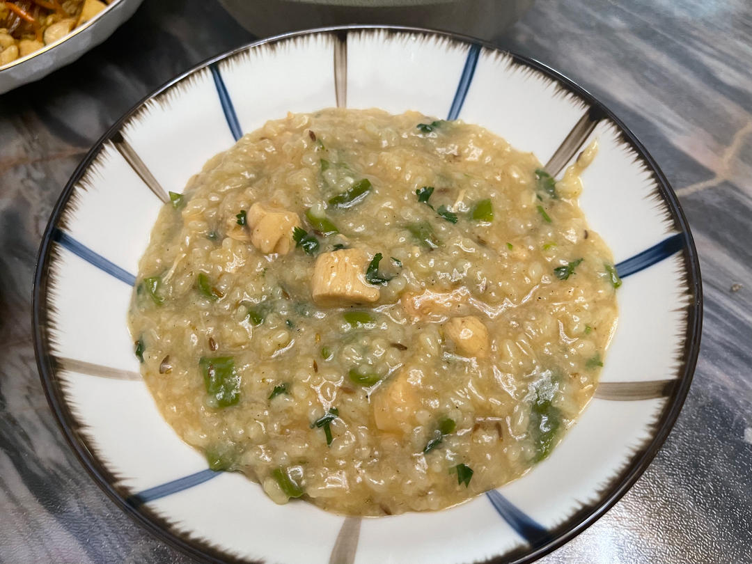 【健康三餐】香喷喷孜然鸡肉闷饭