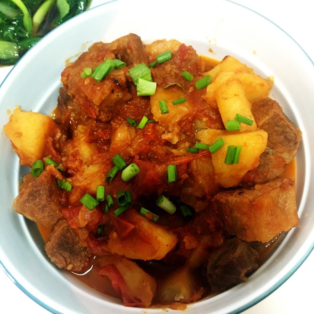 番茄土豆炖牛腩