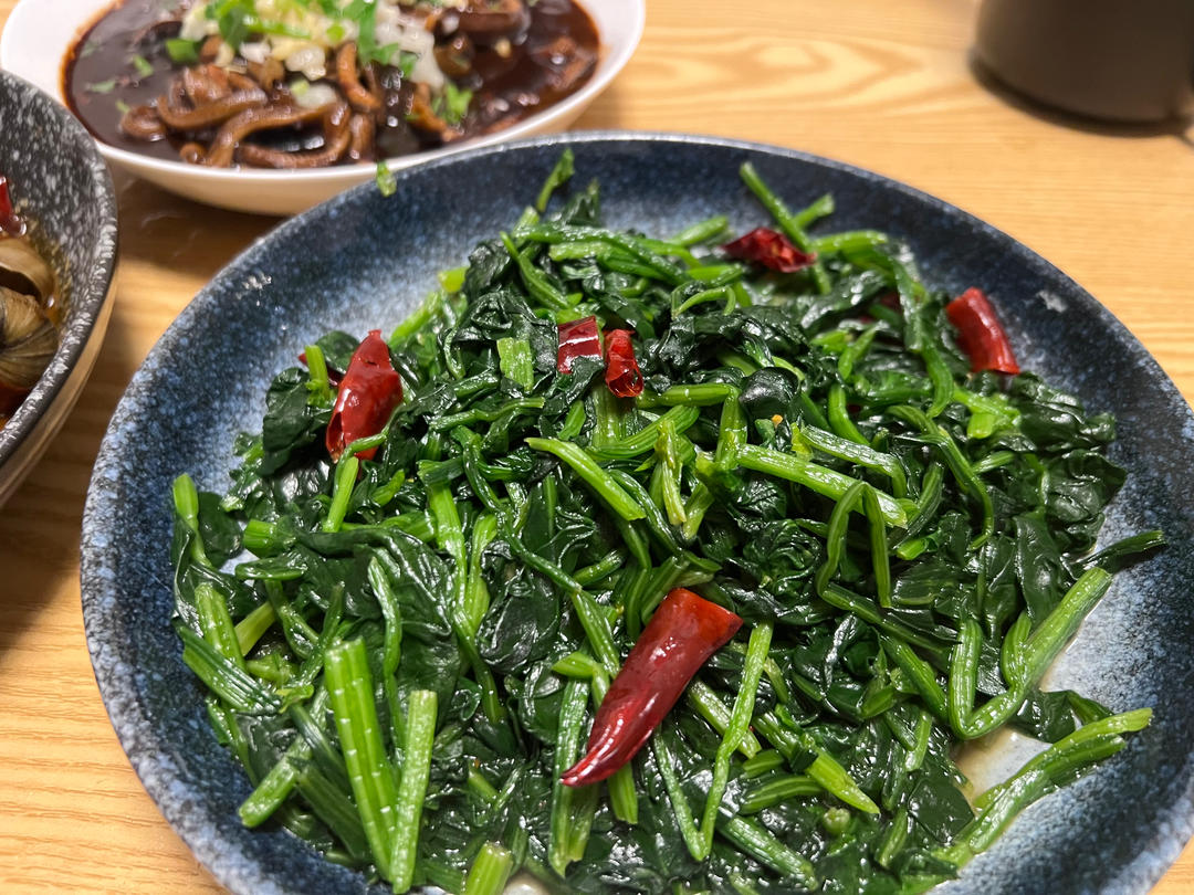 酒香菠菜腐竹