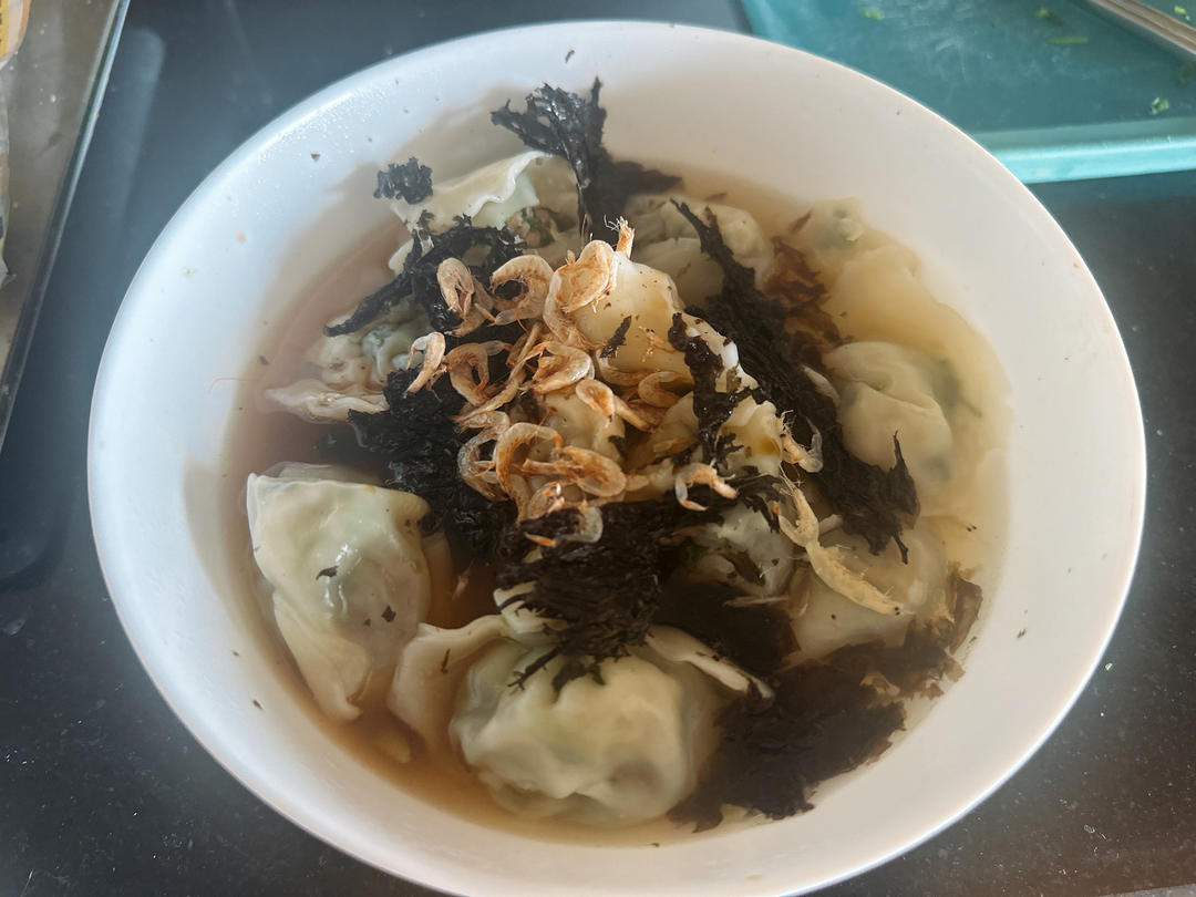 上海荠菜大馄饨