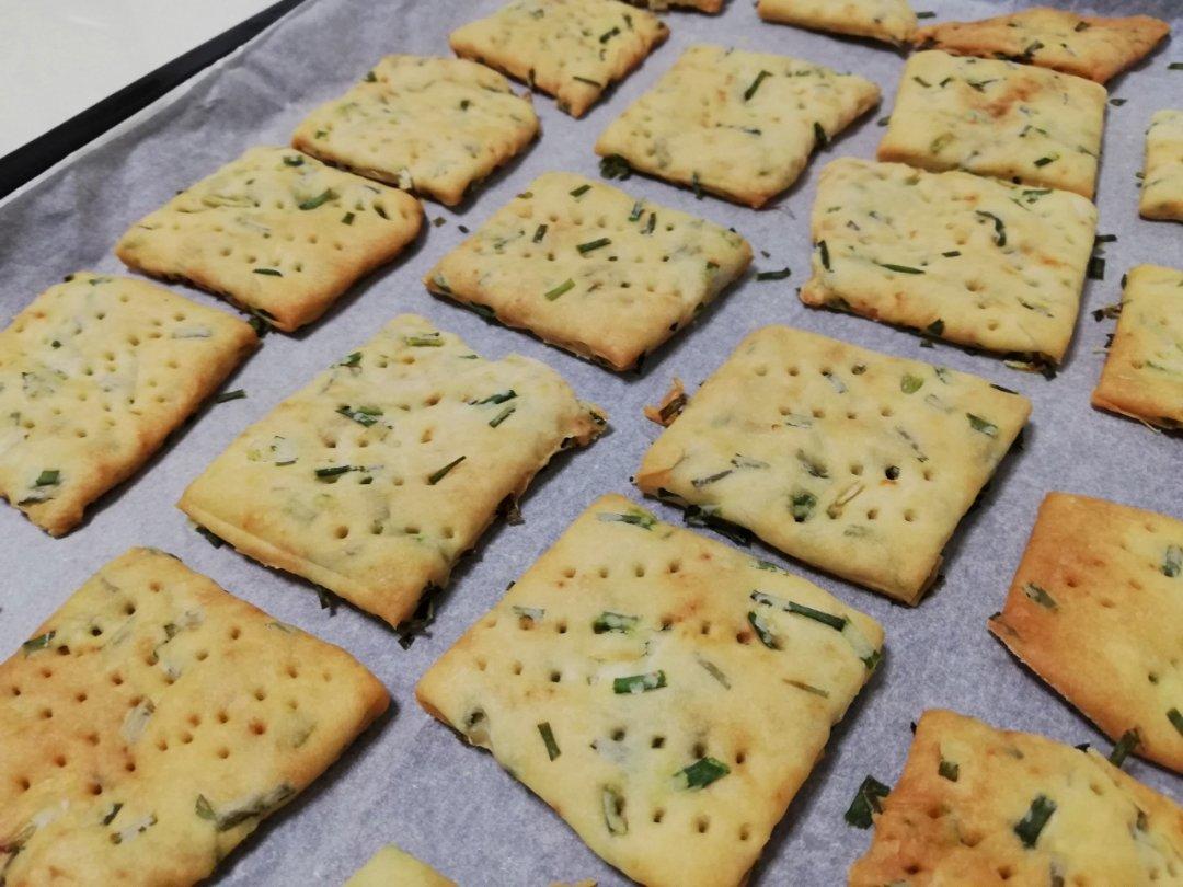 无糖香葱苏打咸饼干