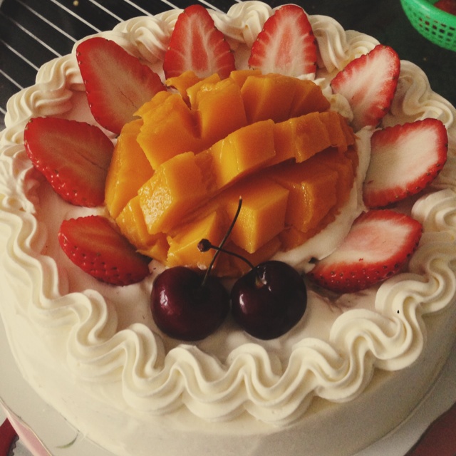 草莓芒果奶油蛋糕