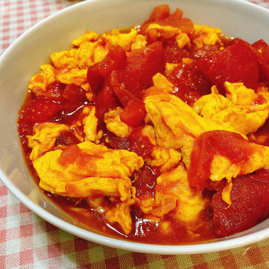 番茄炒鸡蛋（超浓的番茄味）