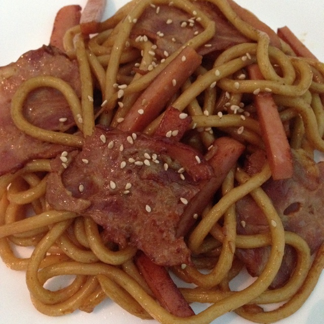 培根什锦炒乌冬