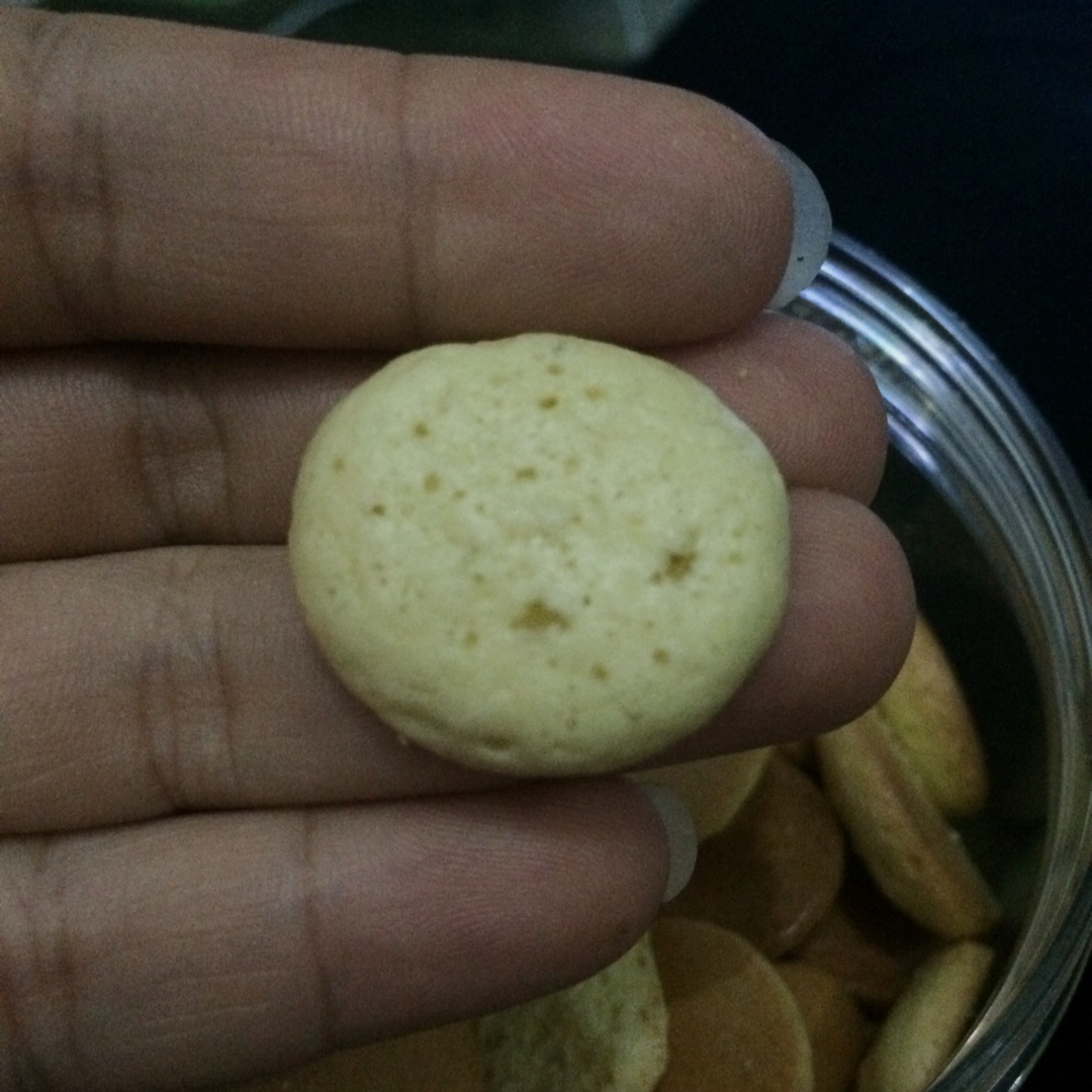 酥脆蛋香小饼干