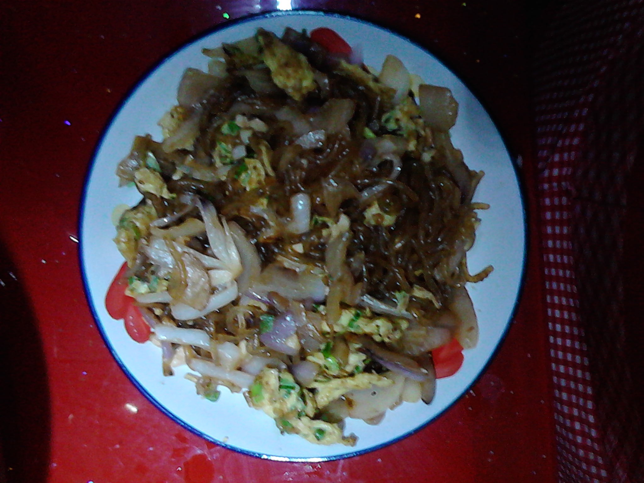 洋葱鸡蛋炒粉条