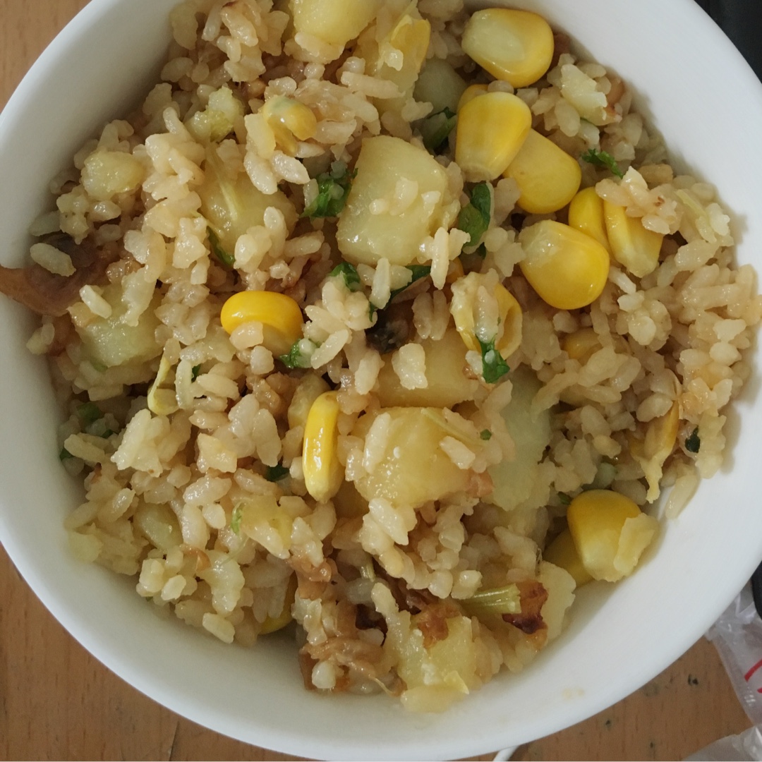 土豆焖饭（电饭锅版）