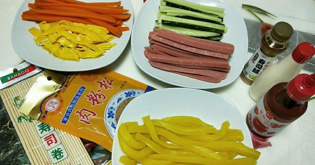 紫菜卷寿司