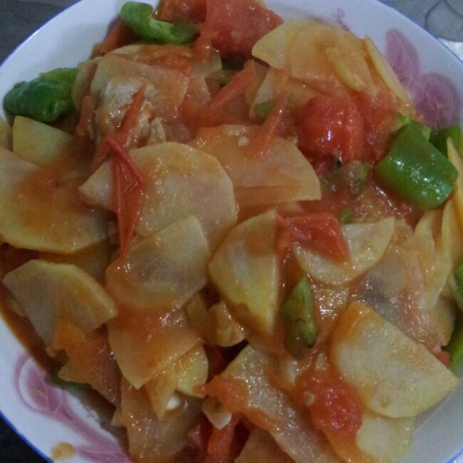 西红柿炒土豆片