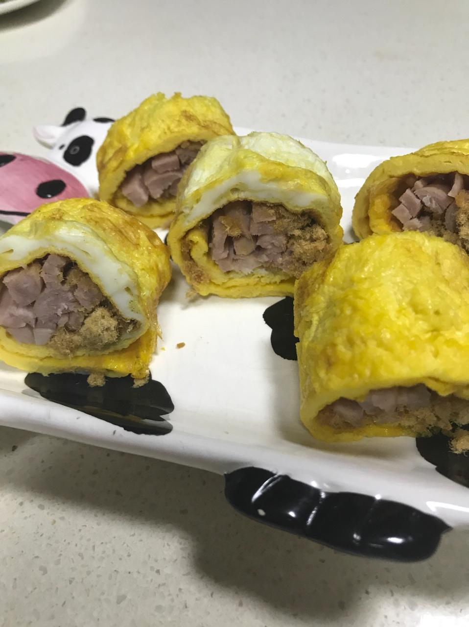 香肠肉松鸡蛋卷