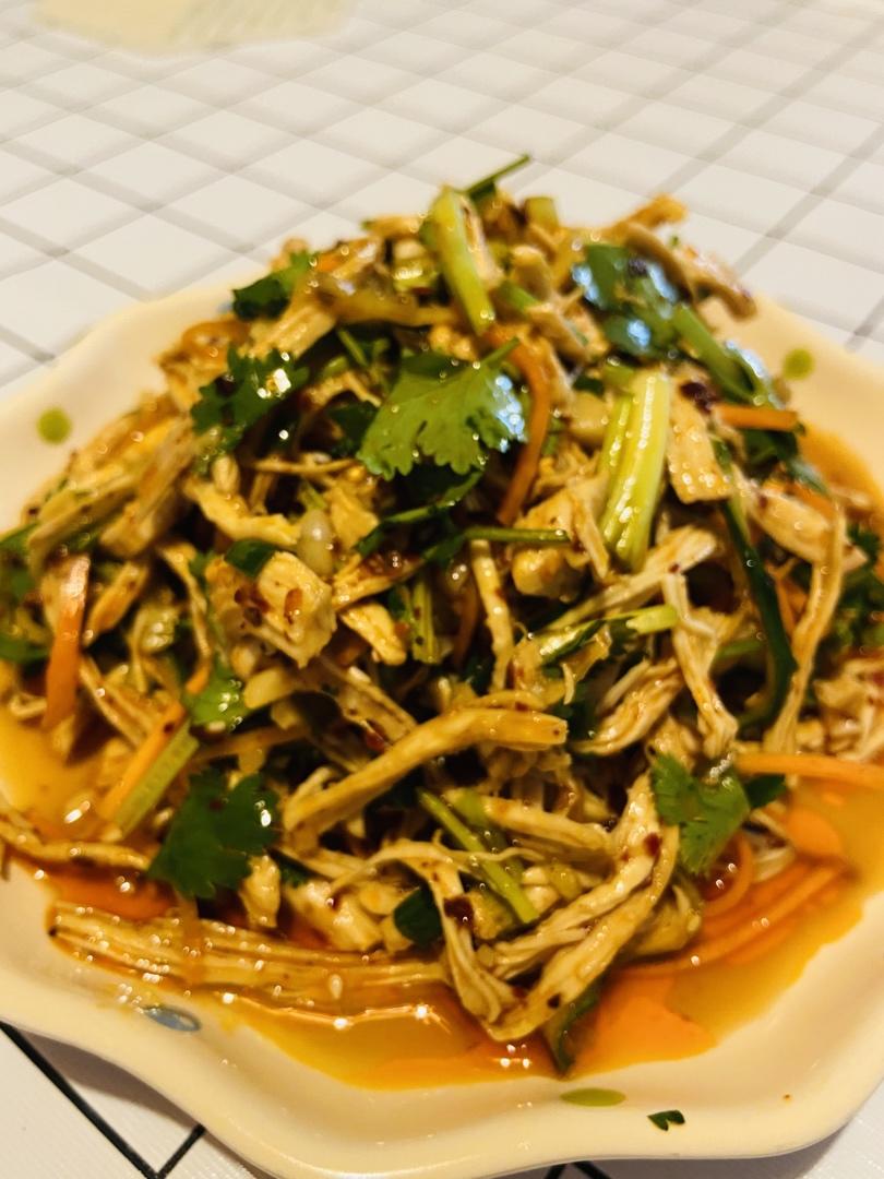凉拌鸡胸肉