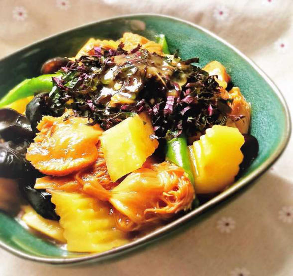 周一请吃素“这道菜让我爱上了素食，彻底的！”咸鲜侯菇·圆满素食的做法