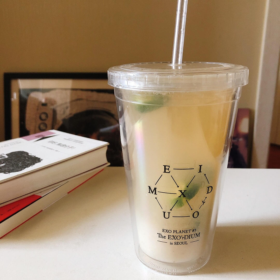 这杯降暑的荔枝青柠红茶你一定喝喝看！