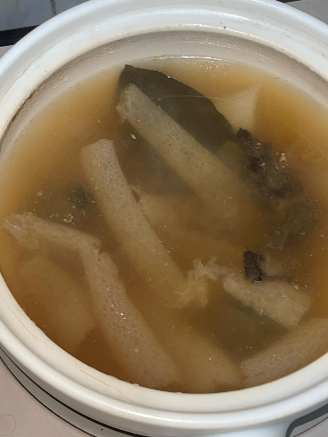 奶奶教的鲜香肥美香菇炖鸡汤