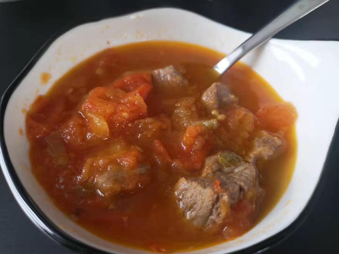 老丁的私房菜-番茄牛腩煲