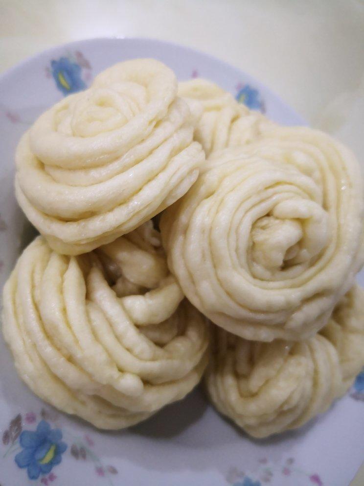 多味“银丝卷”（附四种口味一次发酵简易版）