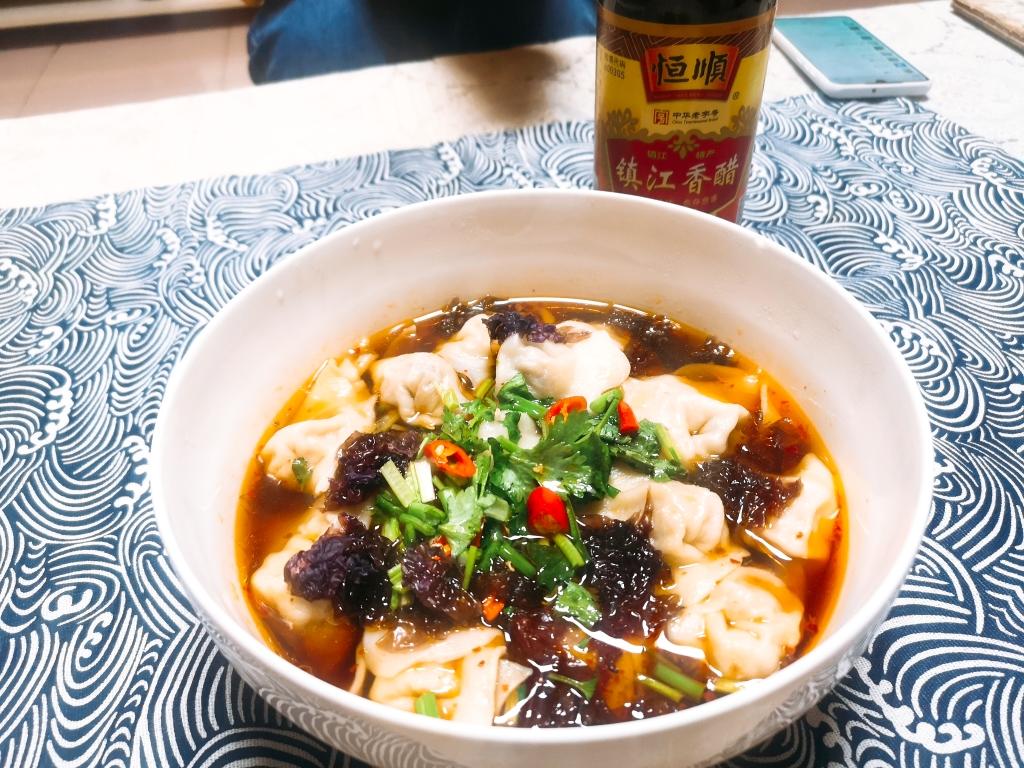 酸汤馄饨的做法