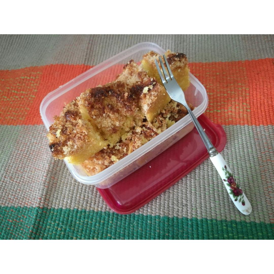 黑芝麻椰蓉酥粒磅蛋糕