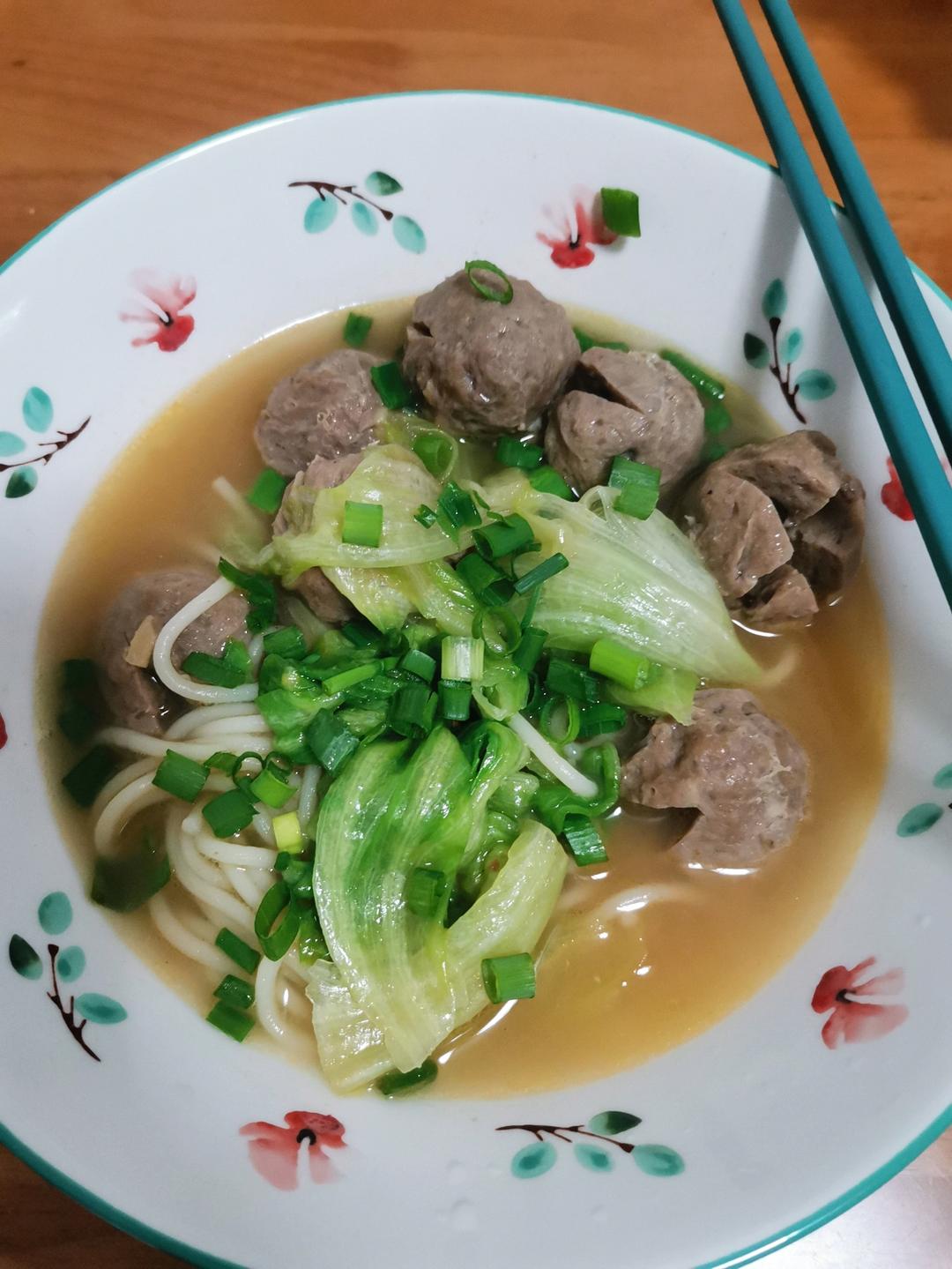 七舅姥姥——潮汕砂锅牛丸面