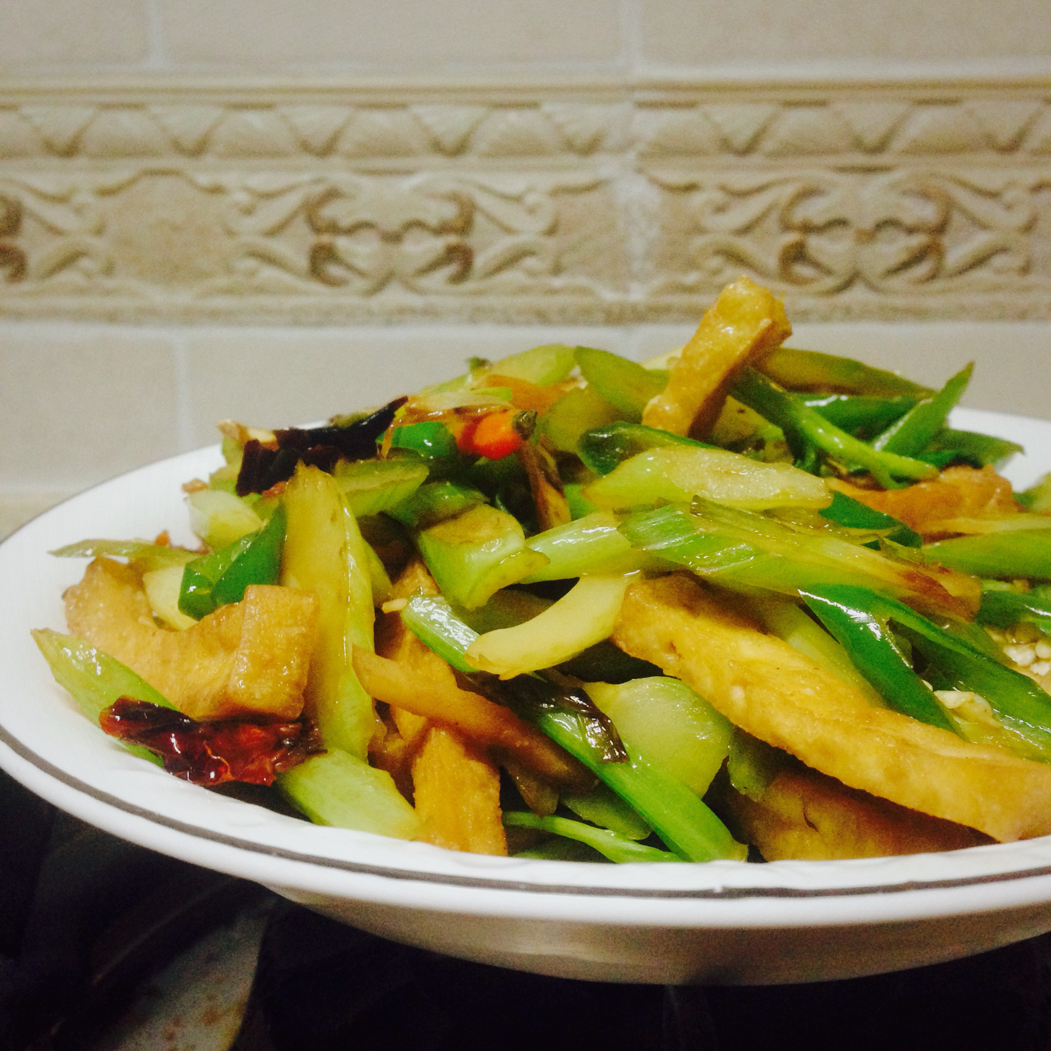 西芹豆干