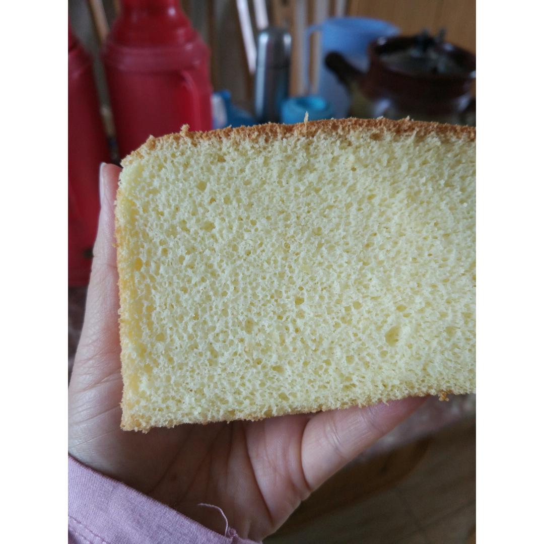 轻盈的十寸戚风蛋糕方子